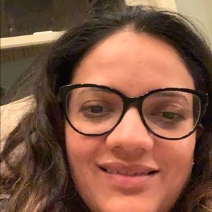 Meet your Posher, Nirali